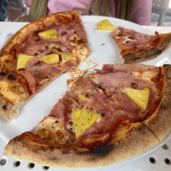 Pizza hawajska